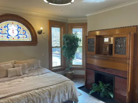 1880 Historic Richardsonian Romanesque Manitou Springs Award-winning Restoration Отели в г. Маниту Спрингс