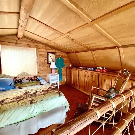 Wilderness Spirit Cabins, LLC-'Eagle Nest'- Heavenly Mountain Views