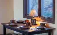 Spacious 5BR w/ epic views, 2 decks, game room, one-step entry, family-friendly!
