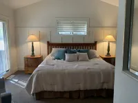 Freshly updated Luxury condo at Boyne Mountain Disciples Village.  616-822-4979