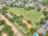 Welcome to your home-away-from home in the heart of Norman, OK!