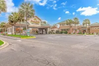 Sea Turtle Waits for You! with an Amazing Location in the Oceanfront Resort. Hotel in zona TPC Myrtle Beach