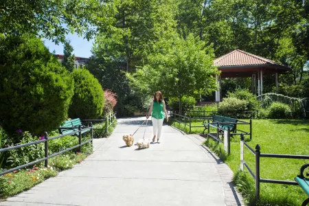Hyatt Regency Jersey City on the Hudson Отели рядом со станцией Железнодорожная станция Grove Street