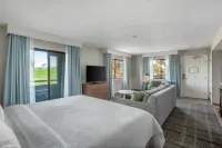 Staybridge Suites Oxnard - River Ridge Отели рядом с достопримечательностью «Эйрпорт Селф Сторадж»
