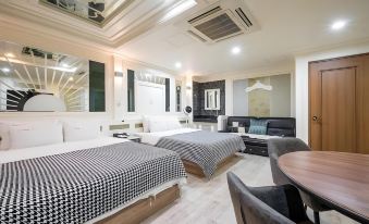 SM Boutique Hotel