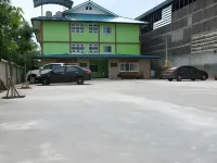 Green Place Apartment - Condos