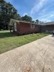 Race City Pit Stop a charming MCM 4-bdrm house with WiFi and AC in Mooresville