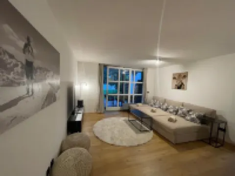 Moderne Gemütliche Stilvolle Wohnung im Schönen Garmisch-partenkirchen