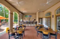 Stylish 3BR Condo in Tuscana Resort | Pool, Balcony & Prime Location!