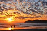 Charming Guesthouse Studio To  Elegant 1920s Spanish Home