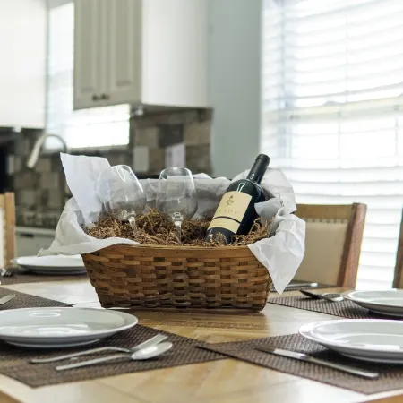 Beach View-King Bed-Dogs Allowed-Sleeps12
