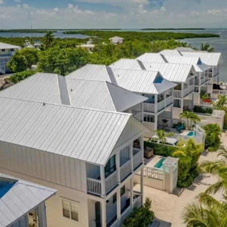 Villa with private plunge pool, boat dock, & amazing sunsets in Islamorada Fl