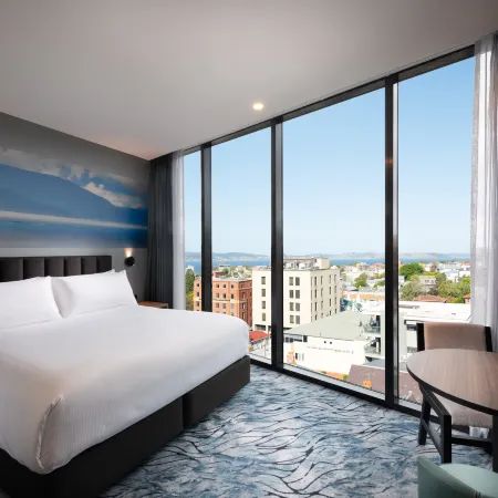 DoubleTree by Hilton Hobart