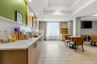 卡圖薩塔爾薩希爾頓Spark酒店 - 早餐