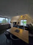 Beautiful apartment with private pool near Tenby (Free Wifi)