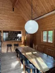Heated Pool, Hot Tub, Fenced Acre for Dogs, Views, EV Charger
