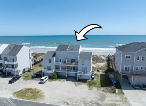 OCEANFRONT ! Family fun steps from the beach!😎🦀 pet friendly, linens included!