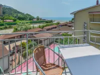 Chernomorye Hotel 圖阿普謝住宿飯店