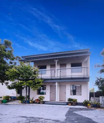 Nararin Garden House