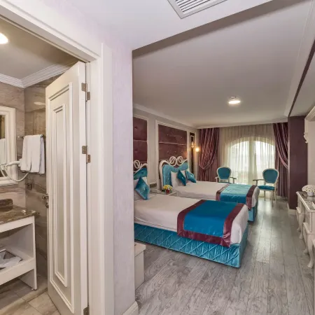 Marnas Hotels Отели рядом с достопримечательностью «Байрампаша»