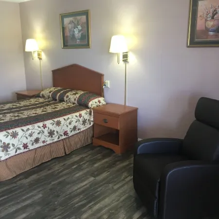 Finn's Motel