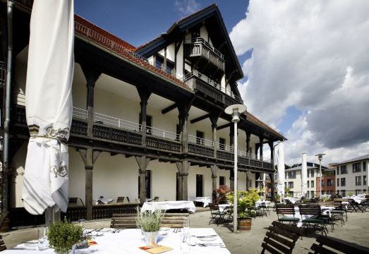 2. 호텔 에스플러네..