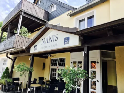 Nanis Hotel & Appartements Hotels in der Nähe von Badeinsel Steinhude