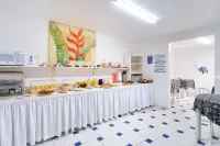 Pousada Sanremo Inn - Aamiainen