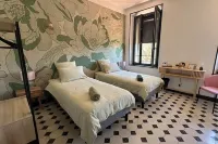Tente Lodge au Domaine de l'Aven Hotels in Caunes-Minervois