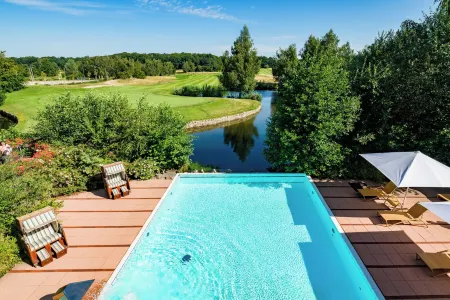 Castello Apartments Отели в г. Адендорф