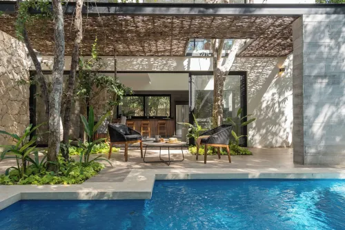 Twelve O’Clock Luxury Villas - Villas