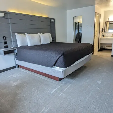 High Desert Inn