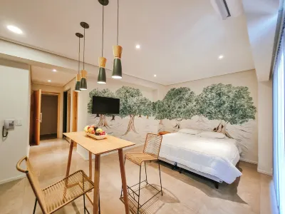 Le Montreal Apartments Hotels in Mendoza