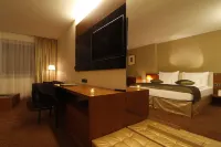 Mikado Hotel