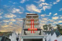 Aliza Inn and Suites