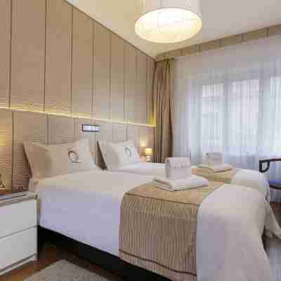 The Queen Luxury Apartments - Villa Cortina Rooms