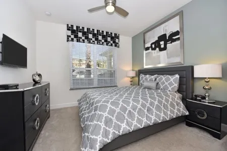 Beautiful 3-Bed Villa 10 Minutes from Disney-17440 Serenity Resort Townhouse