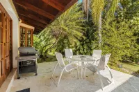 วิลลา ใกล้ มินิตาส พร้อม สระว่ายน้ำ และ เตาบาร์บีคิว ใน คาซา เด กัมโป โรงแรมใน