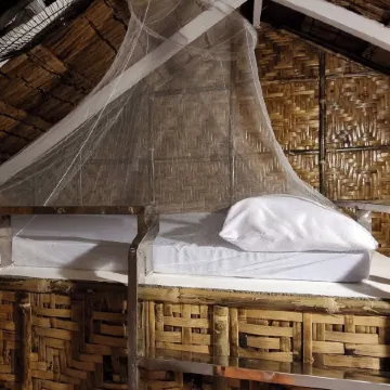 EDVIL BEACH RESORT AND JACUZZI POOL SPA