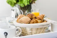 Espace Zen'Ing Hotels in Gondecourt