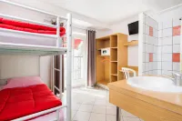 Bastille Hostel