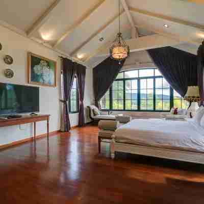 考艾普里姆城堡別墅 Rooms