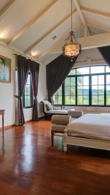 บ้านฝรั่งเศสสามห้องนอน