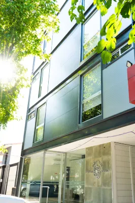 シンコ ソレス アパートホテル のホテル