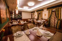 Warsaw Apartments - Apartamenty Sadyba Các khách sạn ở Vác-xa-va