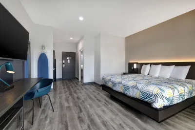 Studio 6 Katy, TX – Energy Corridor Hotels near Cullen Park