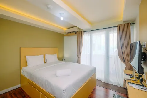 Relaxing and Stylish Studio at Amethyst Tower Apartment - Apartemen