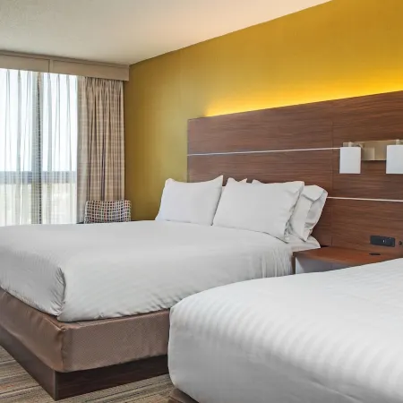 Holiday Inn Express NAGS HEAD OCEANFRONT by IHG