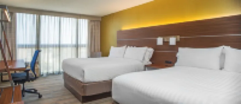 Holiday Inn Express NAGS HEAD OCEANFRONT by IHG