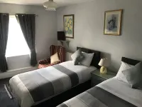 The Red House Hotels in Grantham